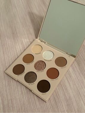 ColourPop Going Coconuts Eyeshadow Palette 🥥
